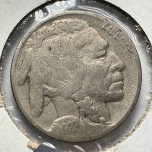 1927 Buffalo Nickel Five Cents Coin Liberty Head Indian Head American Coin